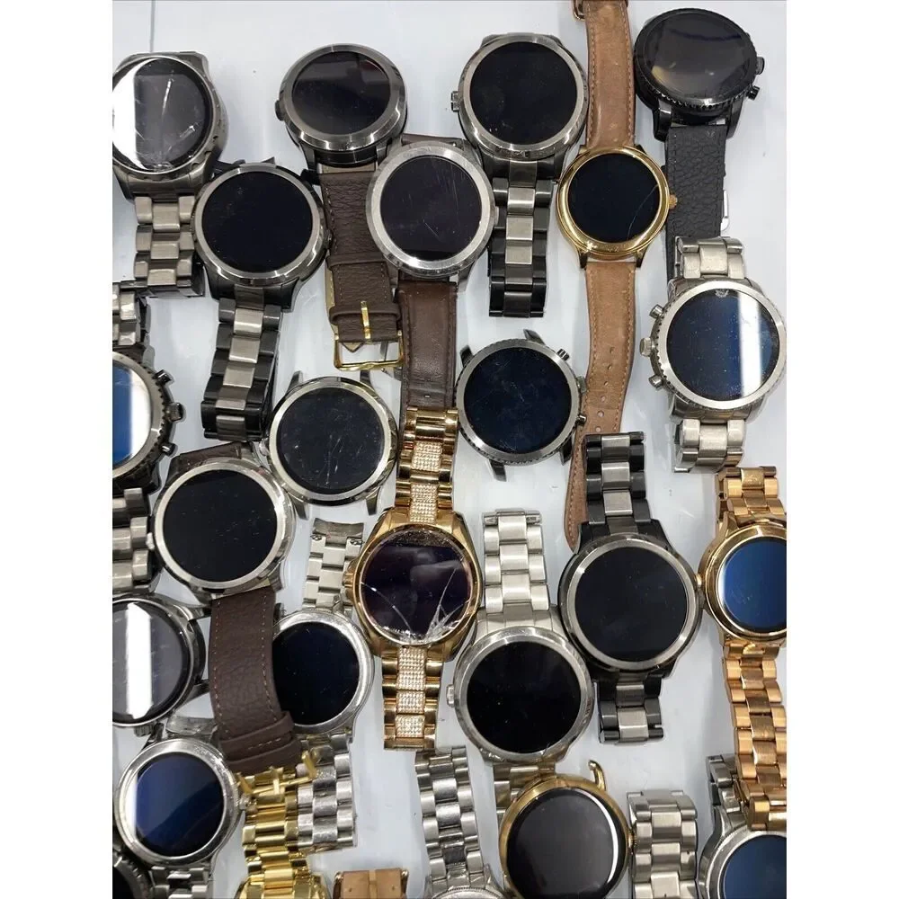 Wholesale watch lot of Michael Kors Gen 3 Smart Watch esQty 100 Sku LAN31